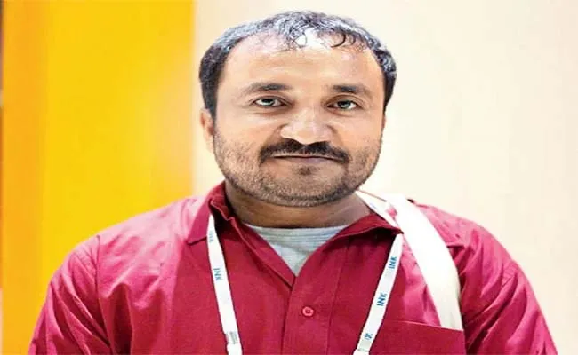 Super 30 Teacher Anand Kumar Was Impressed By Hrithik Roshan And Vikas Bahl - Sakshi