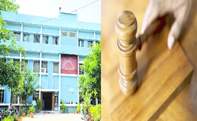 High Court Given Stay To Karimnagar Muncipal Elections - Sakshi