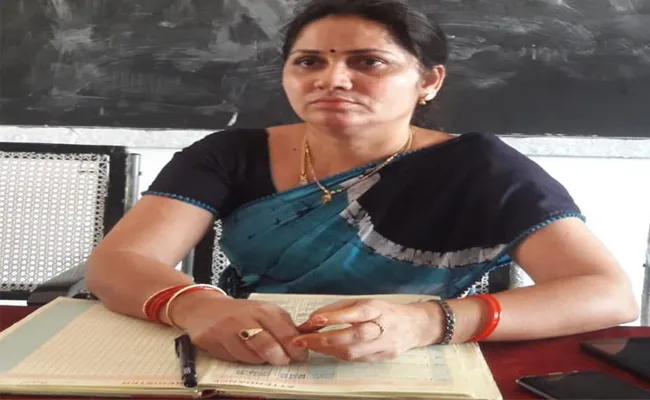 Government Teacher has Suspended In Cheepurupalli - Sakshi