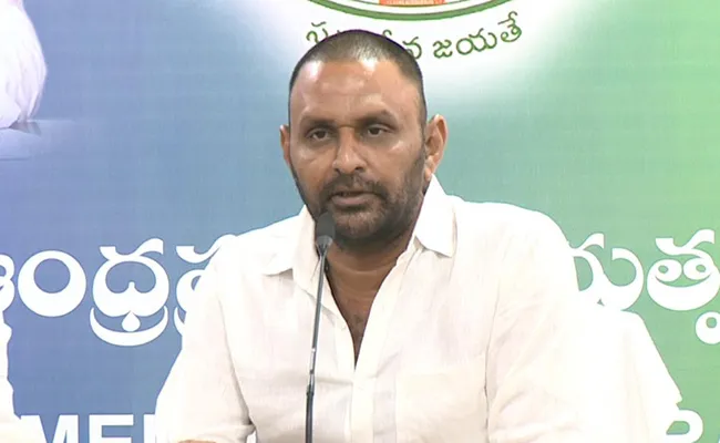 Kodali Nani Slams Chandrababu, Devineni Uma about Palavaram - Sakshi