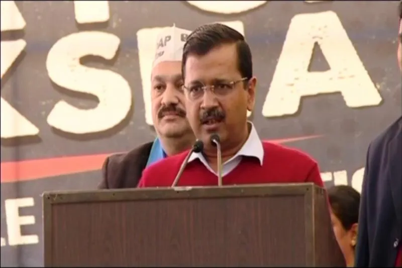Arvind Kejriwal Said If NRC Implemented in Delhi Manoj Tiwari Will be First to Leave - Sakshi