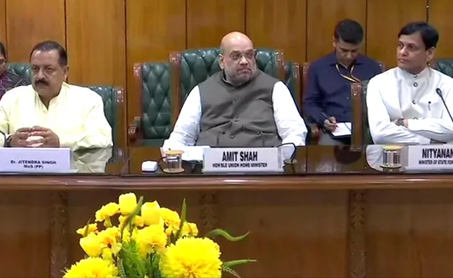Jammu and Kashmir Panchayat Delegation Holds Talks With Amit Shah - Sakshi