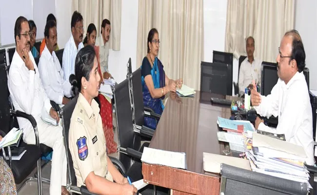 Collector Ramohan Said Those Who Married Register For Marriage To Be Legal - Sakshi