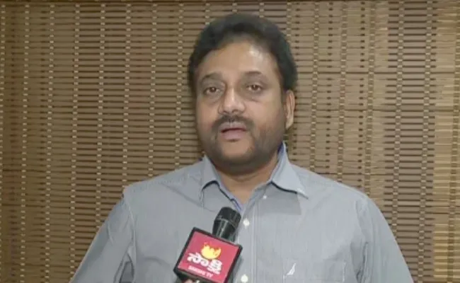 Vijayawada Municipal Commissioner Vijay Kumar Talk On Coronavirus Survey - Sakshi
