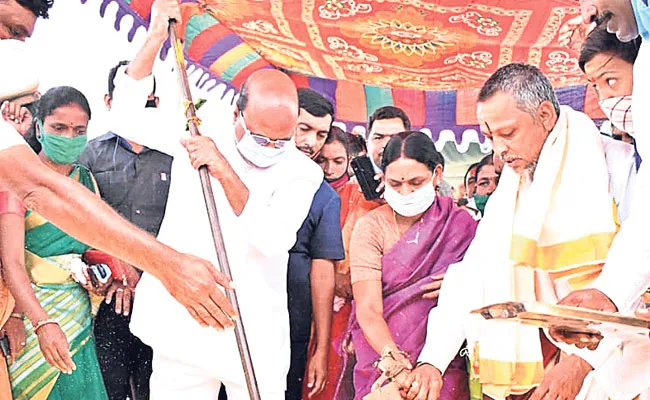 Case Filed On TRS MLA Manchi Reddy Kishan Reddy - Sakshi