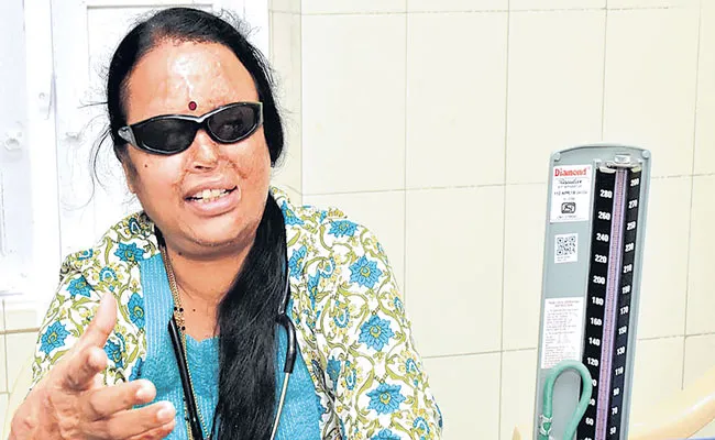 Mysuru Acid attacked doctor rose stronger serving her patients - Sakshi