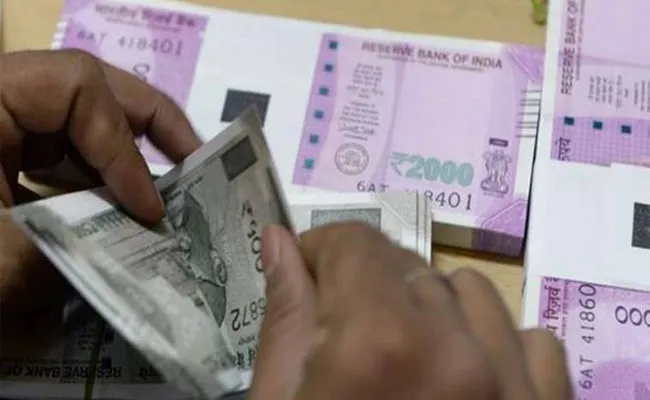 Man Fraud In The Name Of Puja In Nizamabad - Sakshi
