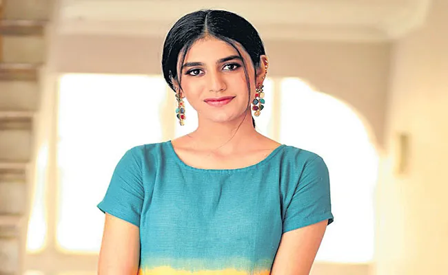 Can't go ahead if hurt Actress Priya Prakash Varrier Says - Sakshi