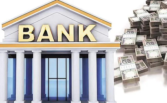 Bank Credit Growth Improved To 6.1 Percent Year On 31 July - Sakshi