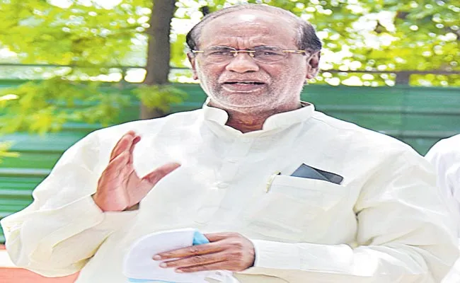 BJP OBC Morcha National President Laxman Comments On Etela Rajender - Sakshi