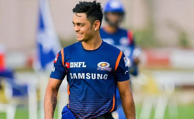 Mumbai Indians Ishan Kishan Credits Four T20 Stalwarts For his Comeback in IPL 2021 - Sakshi