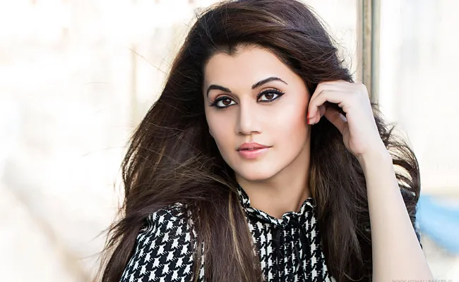 Taapsee Pannu Reveals Her Revenge Strategy For Not Acknowledged For Pink - Sakshi