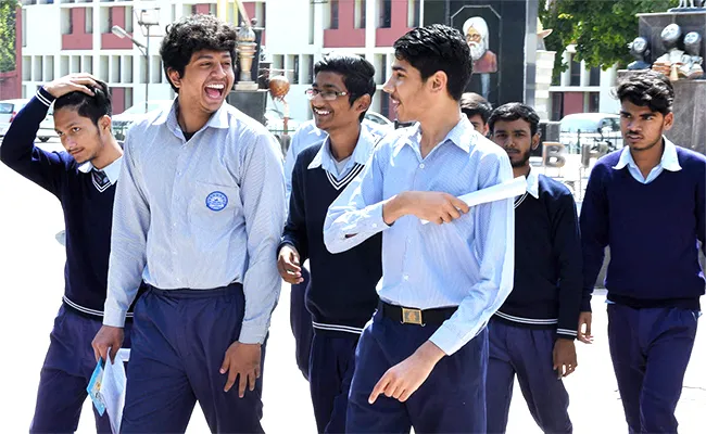 CBSE Eases Admission Process For NRI Students - Sakshi