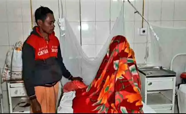 Molestation on Insane Girl at Rayagada Odisha - Sakshi