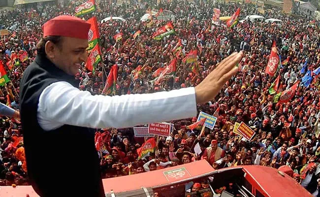 Officially Confirmed Akhilesh Yadav Contest 1st Up Election Karhal - Sakshi