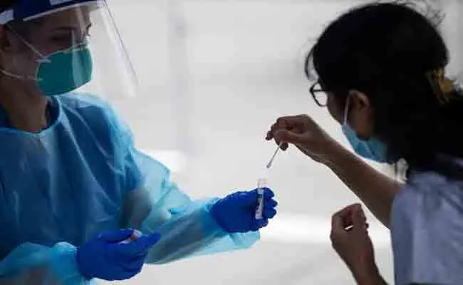 Coronavirus: India Reports 172433 Fresh COVID Cases - Sakshi