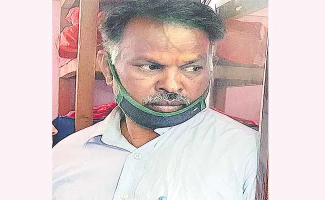 Mentally Ill Woman Molested By Constable In Nizamabad - Sakshi