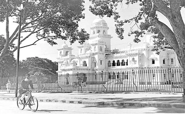 Silence in Nizams kingdom At The Time Of 15th August 1947 - Sakshi