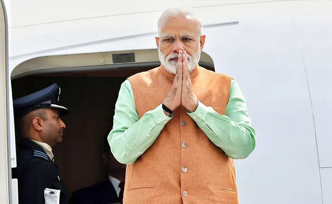 Telangana Politics Very Interesting Due To PM Modi Tour - Sakshi