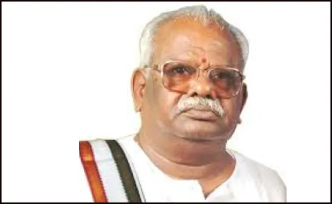 Visakha Dairy Chairman Adari Tulasi Rao Passed Away - Sakshi