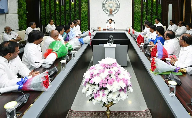 AP CM YS Jagan Congratulate YSRCP MLCs Candidates - Sakshi