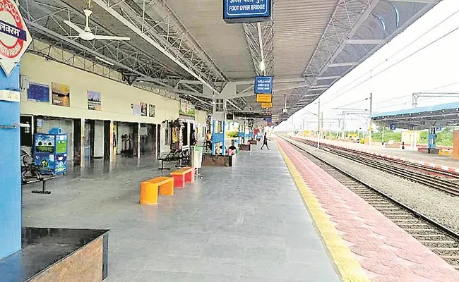 South Central Railway Greensignal: Special Railway Line To Kakinada Sez - Sakshi