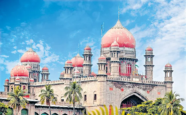Telangana High Court raised questions on CBI investigation YS Avinash - Sakshi