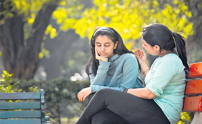 Study Skills: Marks And Ranks Are Not Based On Fees - Sakshi