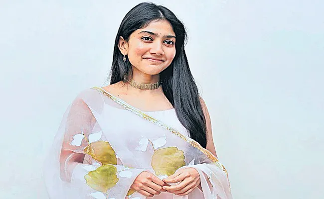 Actress Sai Pallavi Bollywood Entry - Sakshi