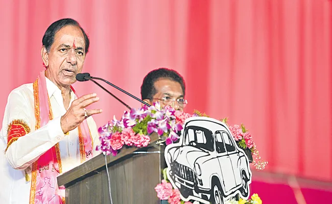 CM KCR Fires On Congress Party At Narayanapet Public Meeting - Sakshi