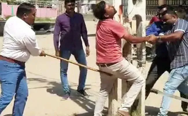 'What Authority You Have To Tie People To Poles Beat Them: Supreme Court To Gujarat Police - Sakshi