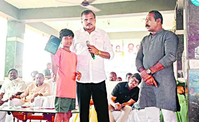 Botsa Satyanarayana Comments on Chandrababu Naidu - Sakshi