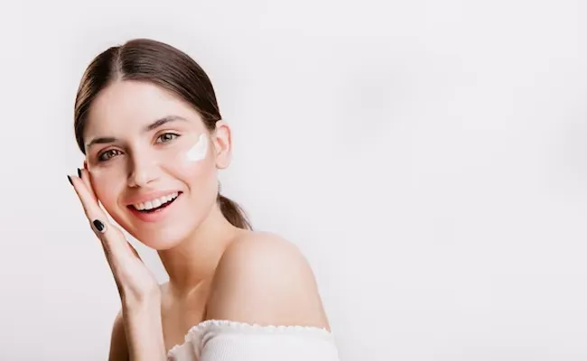 J beautygoing popular in Indians with natural ingredients - Sakshi