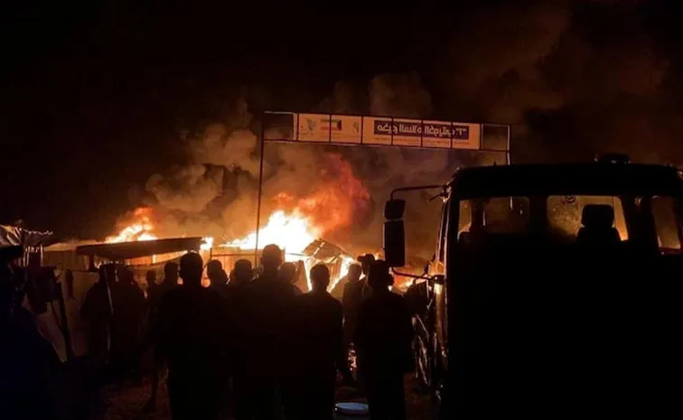 Israel Army Air Strikes At Gaza's Southern City Rafah, Killed At least 35