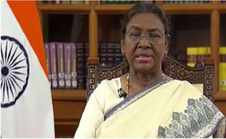 President Droupadi Murmu Extends Raksha Bandhan Greetings