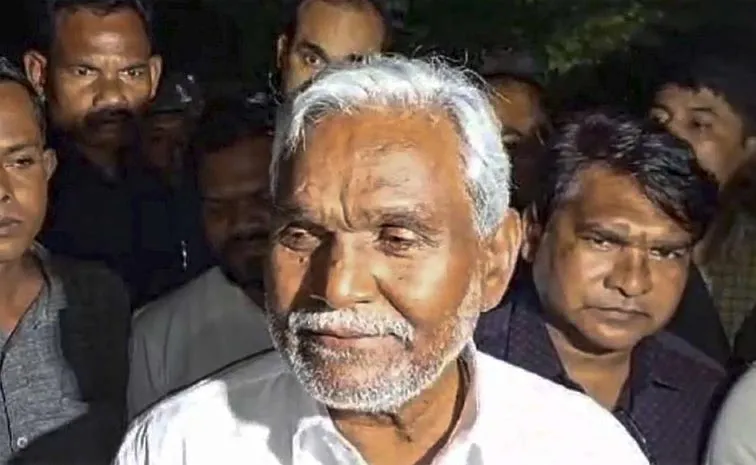 Champai Soren confirms to join BJP on August 30
