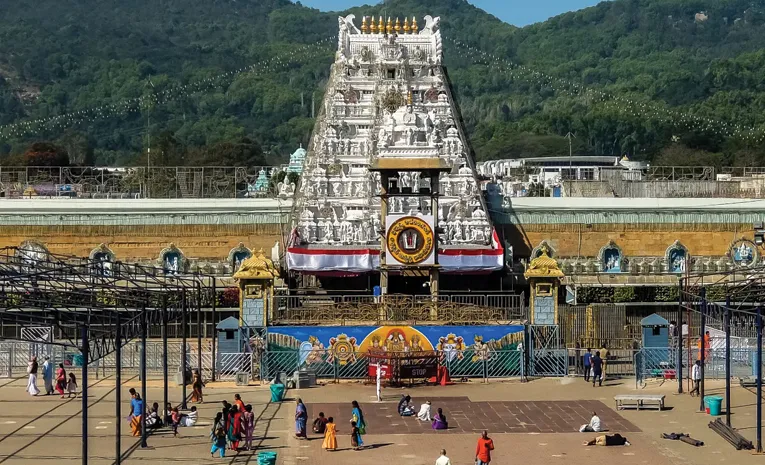 18 hours for Tirumala Srivari Darshan