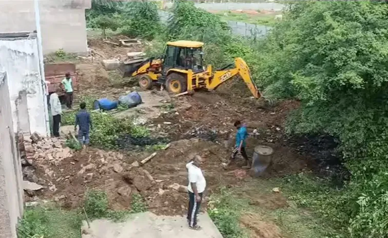 Poisonous Liquor Confiscated by Digging with JCB