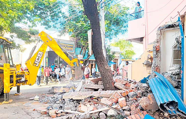 Demolition of a 50 year old store