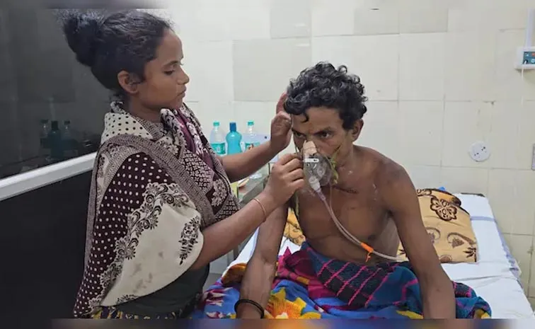 Chhattisgarh Girl Confronts Armed Attackers Alone Saves Fathers Life