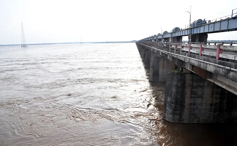 AP, Telangana Heavy Rains & Flood Updates Sep 11 2024 Latest News Telugu