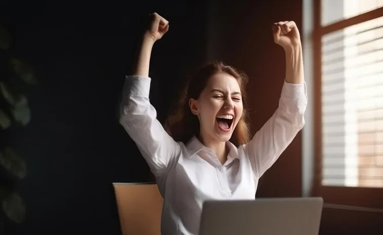  laid off from job Rs 76 lakh salary gone but woman exemployee was happy check why