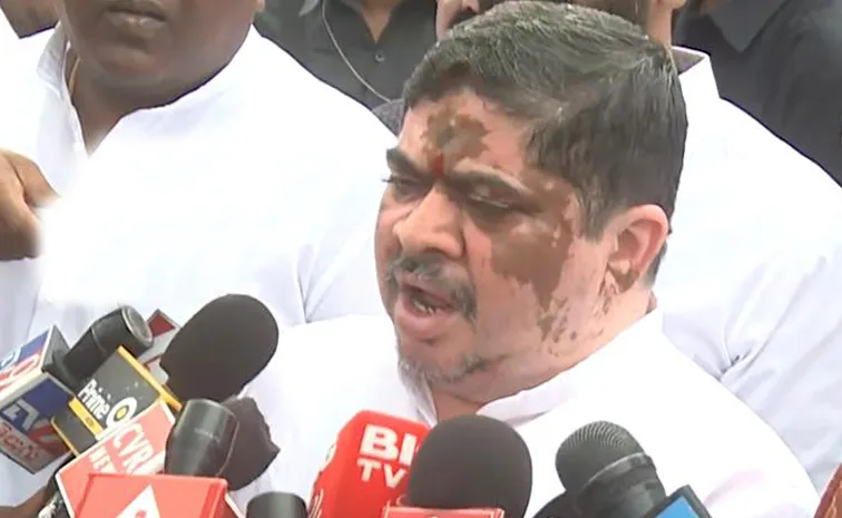 Ponnam prabhakar Counter To BRS Comments On rajeev Gandhi statue