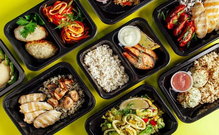 Never Throw Away Food Delivery Boxes Without Doing This First