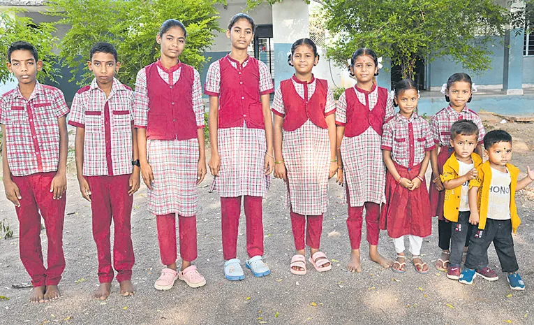 10 Above Pairs Of Twins In adilabad Distric