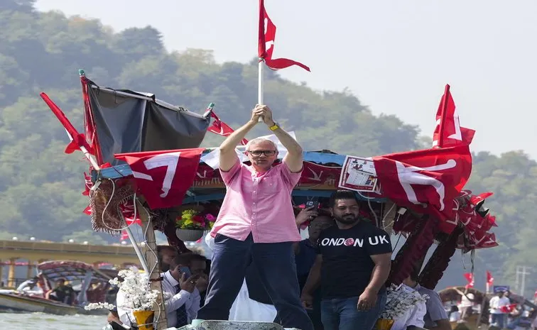 No chances of hung Assembly after NC-Cong alliance says Omar Abdullah