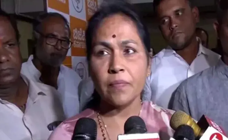 Shobha Karandlaje sorry to people of TN files affidavit before Madras HC