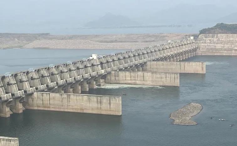 Work on Polavaram New diaphragm wall to Begin in November: Andhra pradesh