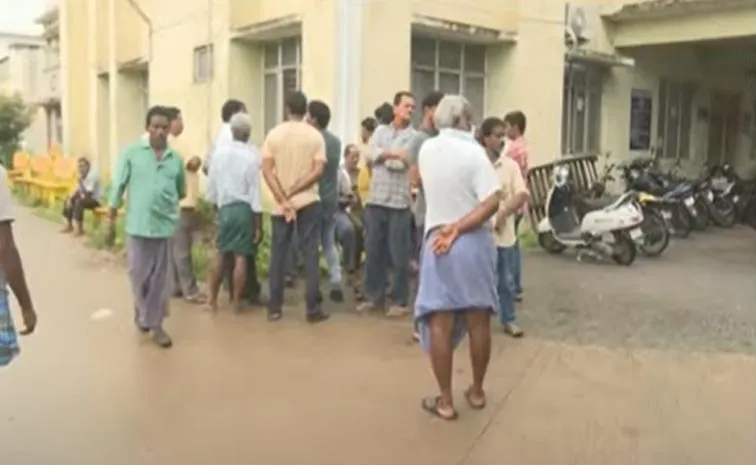 Chandrababu Govt Negligent In Moving The Dead Bodies To Mortuary