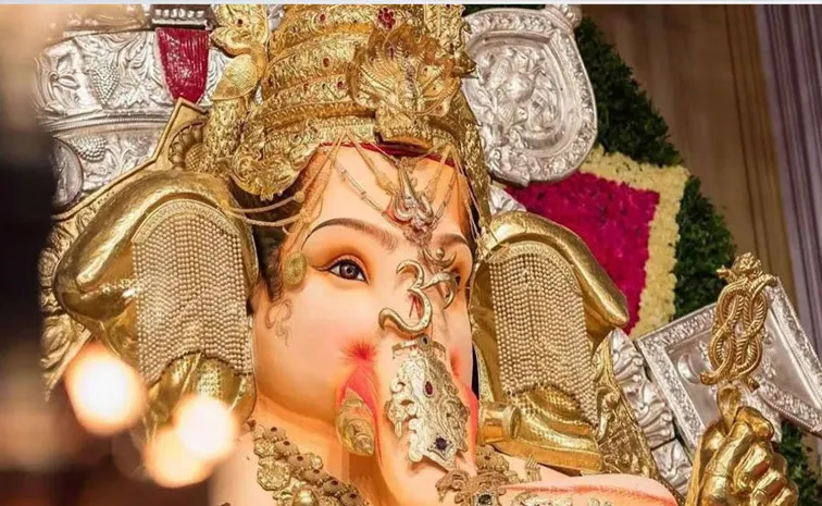 Richest Ganpati Idol in Mumbai